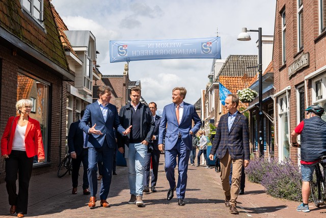 Henk-Dijkstra-en-Koning-Willem-Alexander